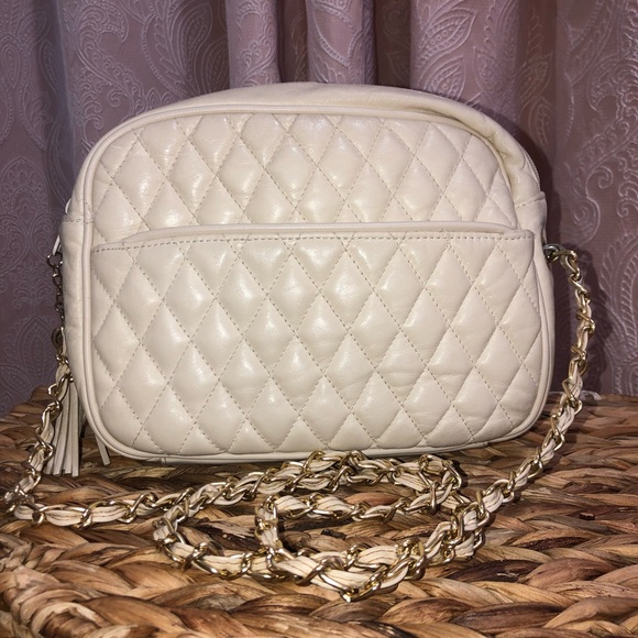 Purse - Picture 2 of 7